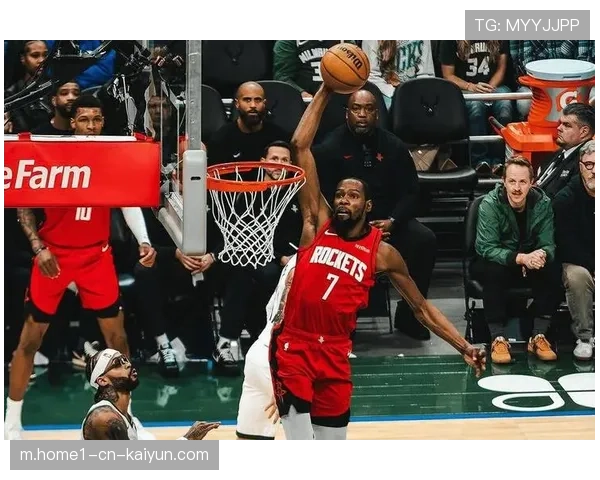 杜兰特末节连续命中高难度跳投 率火箭完成19分大逆转