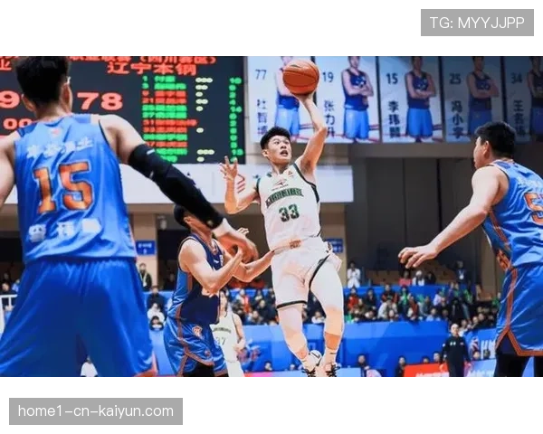 乌戈防守轮转清晰 比赛节奏加快后辽宁精神面貌焕然一新 乌戈防守轮转清晰 比赛节奏加快后辽宁精神面貌焕然一新